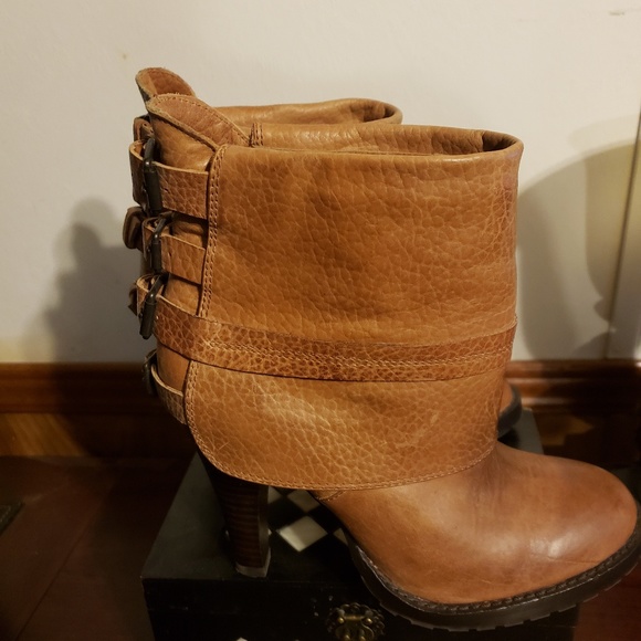 MiA leather high heel buckle boots. SIZE 7 - Picture 4 of 9